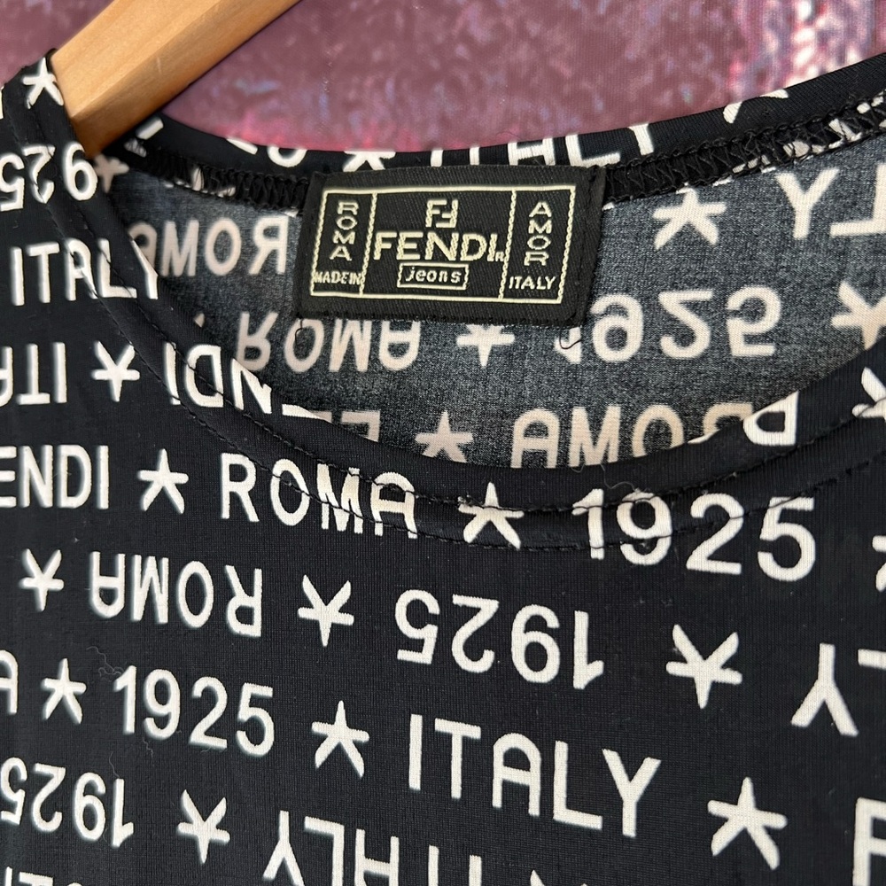 Fendi Roma Italy 1925 Monogram Graffiti Logo Tee Shirt Black XXS - Picture 3 of 7